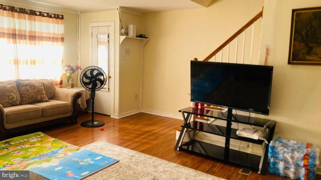 509 POPLAR ST, Sharon Hill, PA 19079