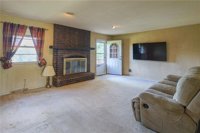 13137 Norris Road, Rayville, MO 64084