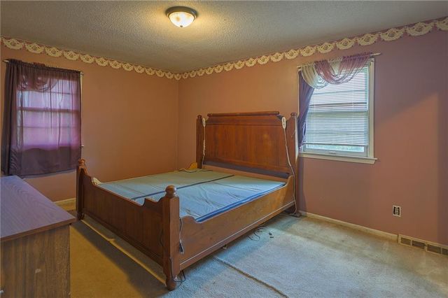 13137 Norris Road, Rayville, MO 64084