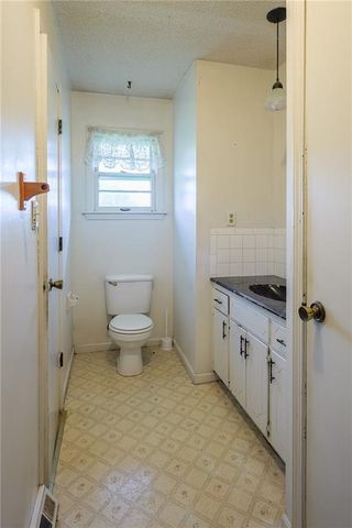 13137 Norris Road, Rayville, MO 64084