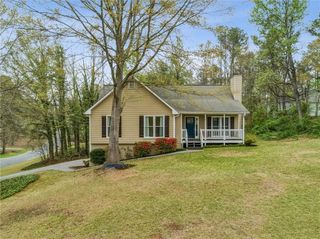 18 W Ridge Drive SE, Cartersville, GA 30121