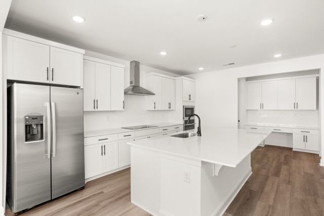 1558 Oak Springs Drive, Columbia, TN 38401