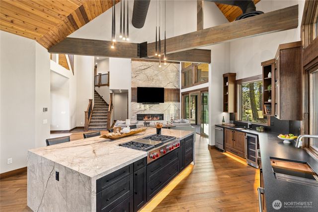 221 Tipple Hill Loop, Cle Elum, WA 98922