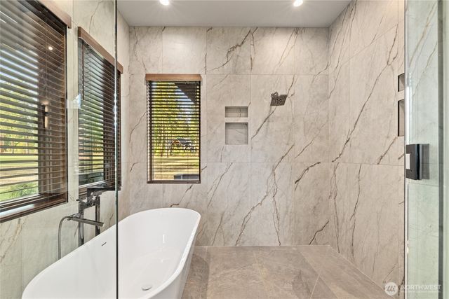 221 Tipple Hill Loop, Cle Elum, WA 98922