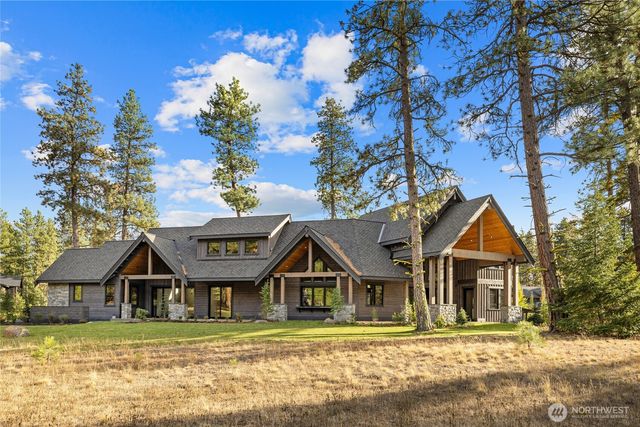 221 Tipple Hill Loop, Cle Elum, WA 98922