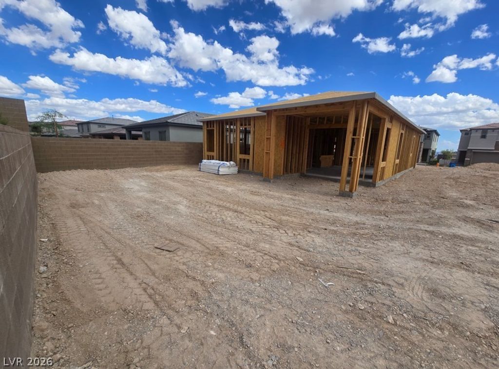 519 Clover Bar Lane, Las Vegas, NV 89138 — photo 2