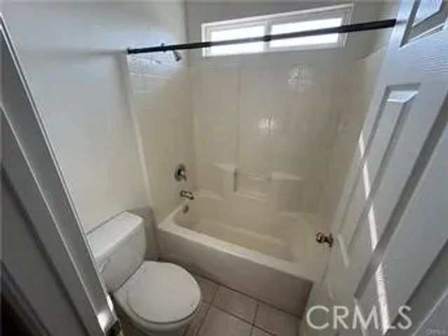 7434 Freeport, Fontana, CA 92336