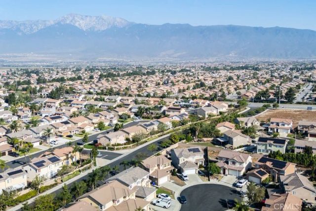 7434 Freeport, Fontana, CA 92336