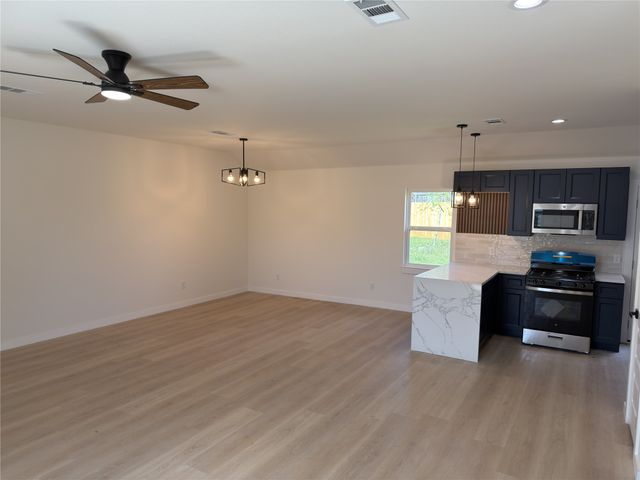 909 LISTER Drive, Garland, TX 75040