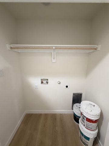 909 LISTER Drive, Garland, TX 75040