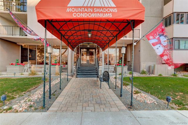 2 Adams Street 608, Denver, CO 80206