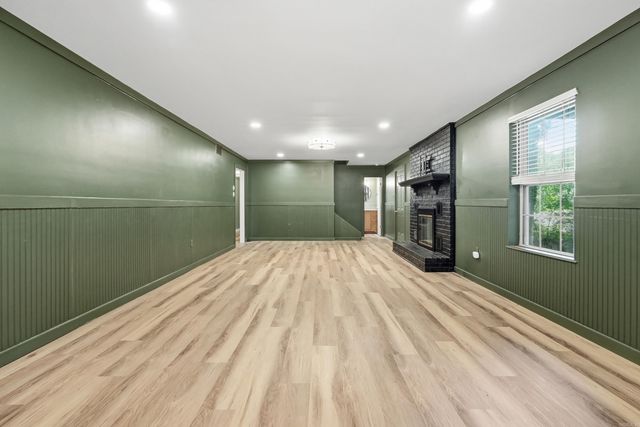 13013 Lemoncrest Lane, Little Rock, AR 72210