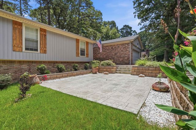 13013 Lemoncrest Lane, Little Rock, AR 72210