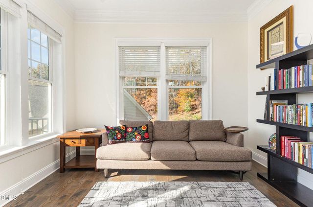 137 Lystra Grant Court, Chapel Hill, NC 27517