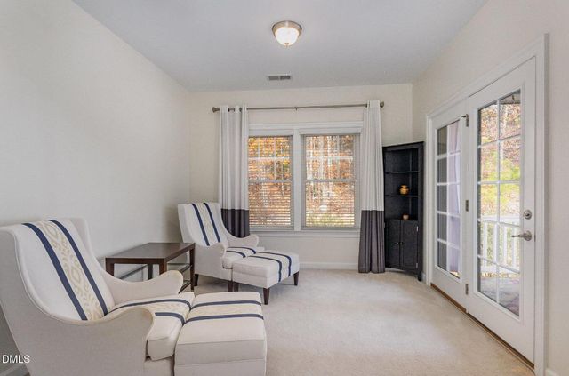 137 Lystra Grant Court, Chapel Hill, NC 27517