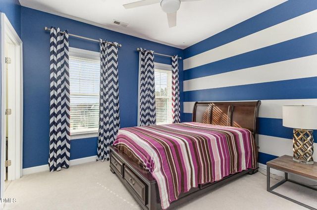 137 Lystra Grant Court, Chapel Hill, NC 27517