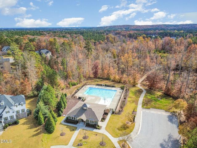 137 Lystra Grant Court, Chapel Hill, NC 27517