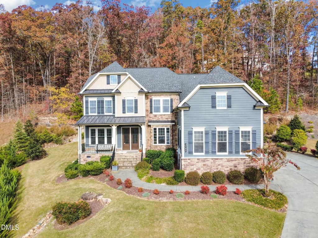137 Lystra Grant Court, Chapel Hill, NC 27517