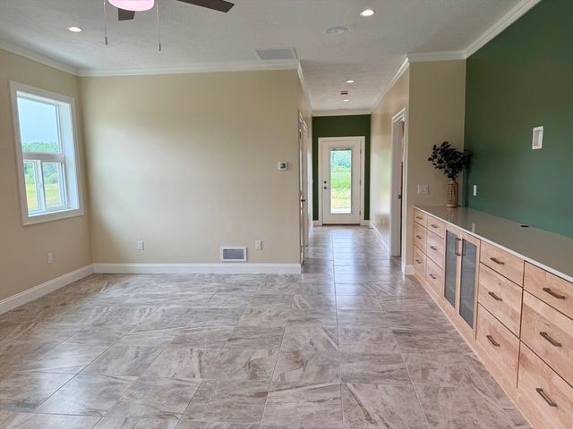2 Cronin Hill Road, Hatfield, MA 01038