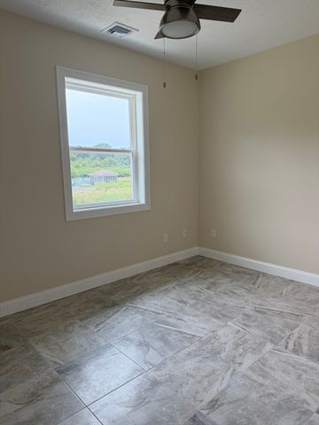 2 Cronin Hill Road, Hatfield, MA 01038