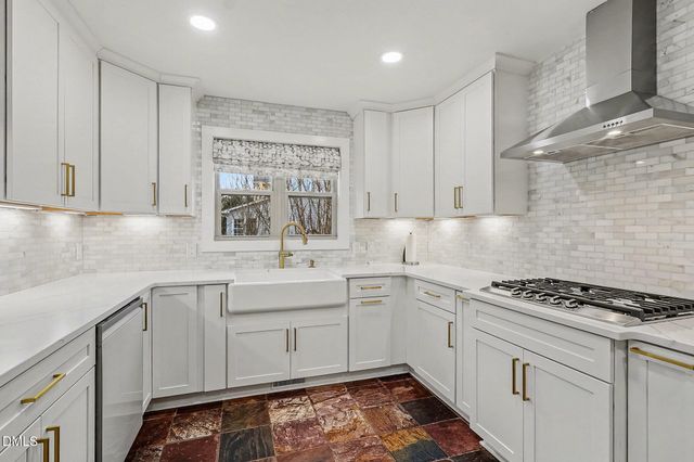 735 Cross Link Drive, Angier, NC 27501