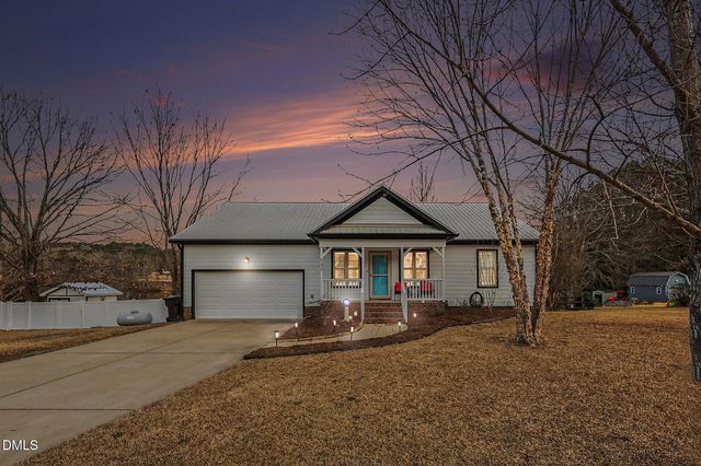 735 Cross Link Drive, Angier, NC 27501