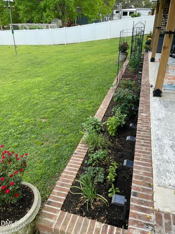 735 Cross Link Drive, Angier, NC 27501