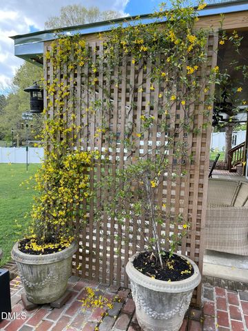 735 Cross Link Drive, Angier, NC 27501