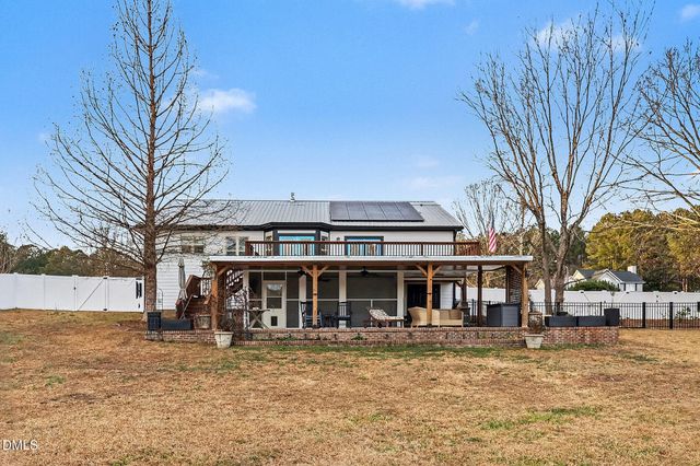 735 Cross Link Drive, Angier, NC 27501