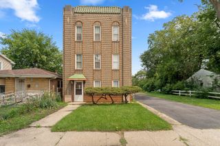 16609 Emerald Avenue, Harvey, IL 60426