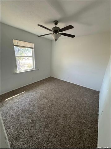 174 OAK VALLEY DR, San Antonio, TX 78227