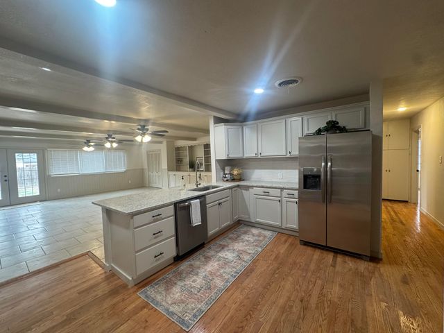 3110 30th Street, Lubbock, TX 79410