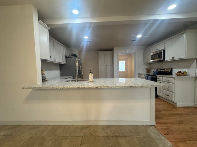 3110 30th Street, Lubbock, TX 79410