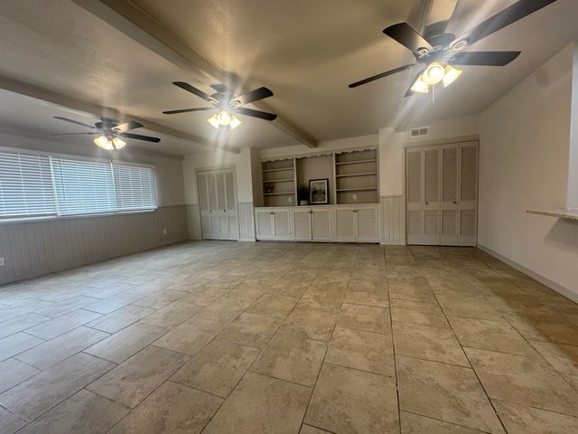 3110 30th Street, Lubbock, TX 79410