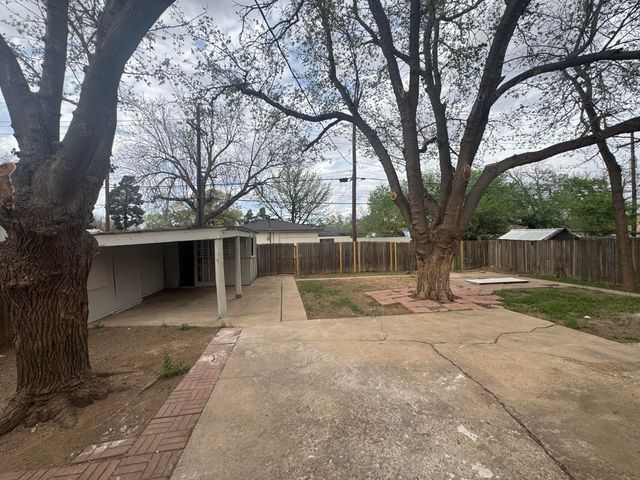3110 30th Street, Lubbock, TX 79410