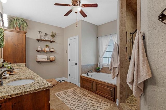 1821 Kellers Road, Blackshear, GA 31516