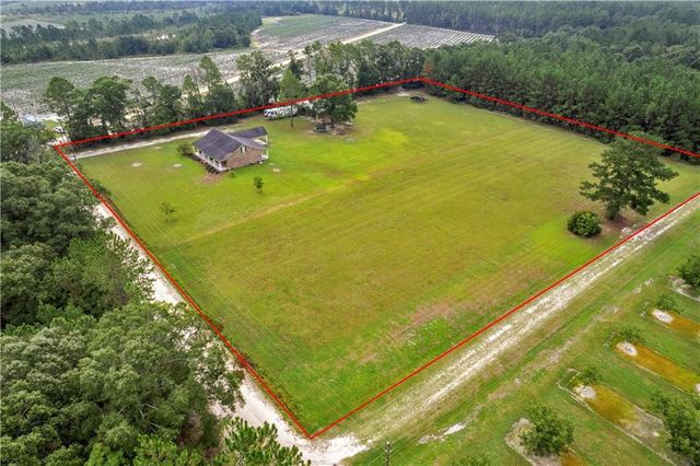1821 Kellers Road, Blackshear, GA 31516