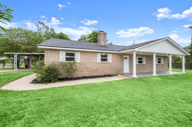 5 E Cleveland Street, Baytown, TX 77520