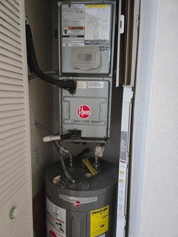 7060 NW 177th Street 103, Hialeah, FL 33015