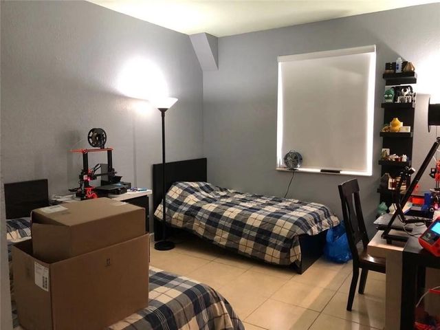 7060 NW 177th Street 103, Hialeah, FL 33015