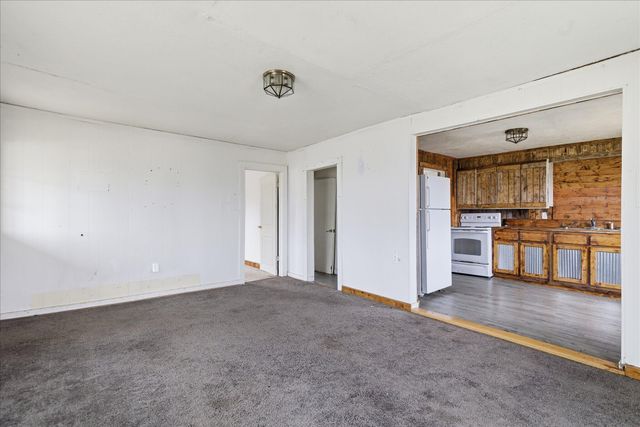 22587 Gentry Street, Weaubleau, MO 65774