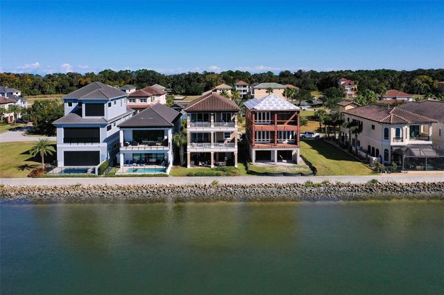 300 YACHT HARBOR DRIVE, Palm Coast, FL 32137