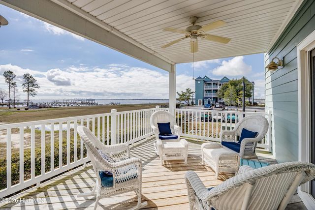 1101 Day Beacon Drive, Belhaven, NC 27810