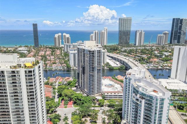19355 Turnberry Way 19F, Aventura, FL 33180