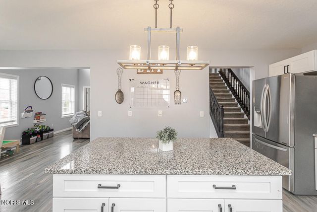 1118 Sandpiper Lane, Bowling Green, OH 43402