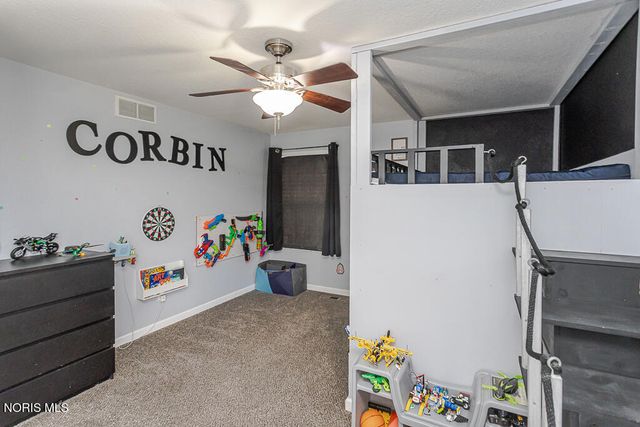 1118 Sandpiper Lane, Bowling Green, OH 43402