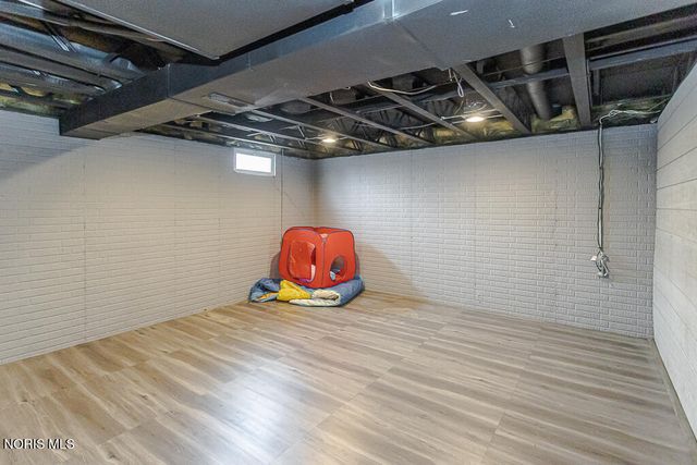 1118 Sandpiper Lane, Bowling Green, OH 43402