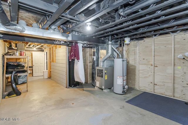 1118 Sandpiper Lane, Bowling Green, OH 43402