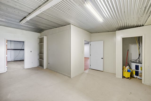 447 N Commerce, Marquez, TX 77865