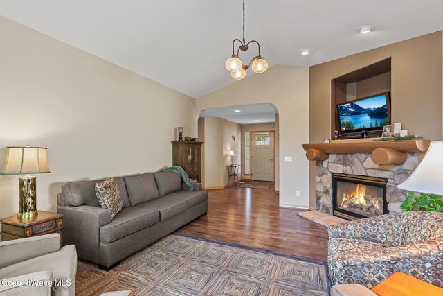 3756 N Sutters Way, Coeur D'alene, ID 83815
